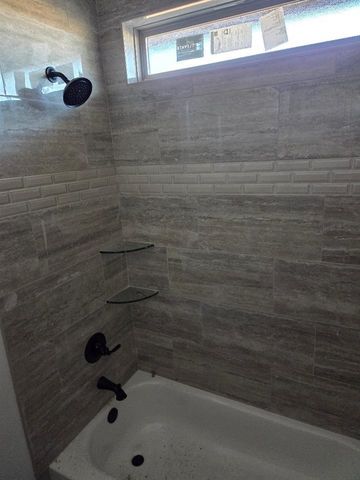 5603 NE Minnow Ln, Elgin, OK 73538