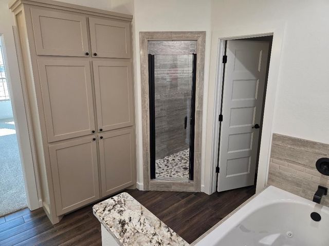 5603 NE Minnow Ln, Elgin, OK 73538