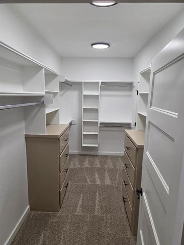 5603 NE Minnow Ln, Elgin, OK 73538