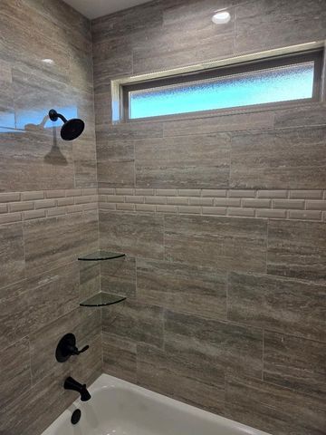 5603 NE Minnow Ln, Elgin, OK 73538