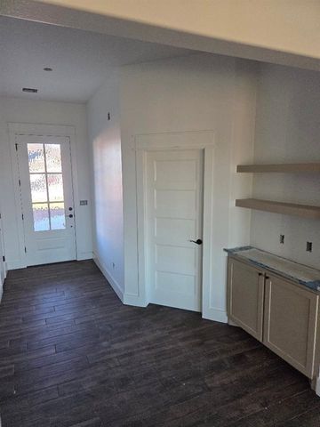 5603 NE Minnow Ln, Elgin, OK 73538