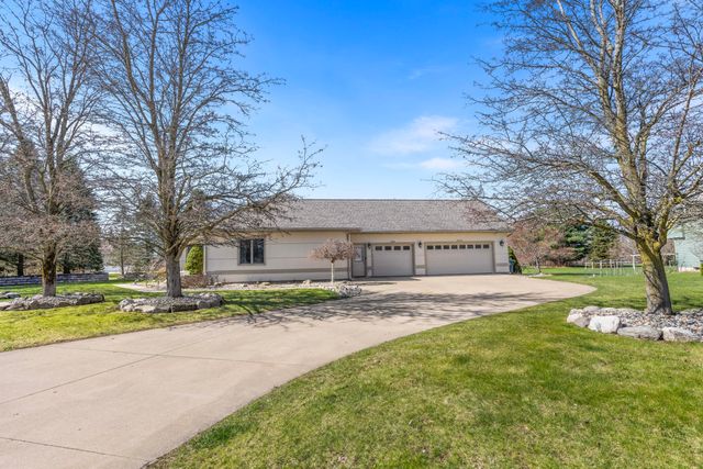 193 Minges Hills Drive, Battle Creek, MI 49015