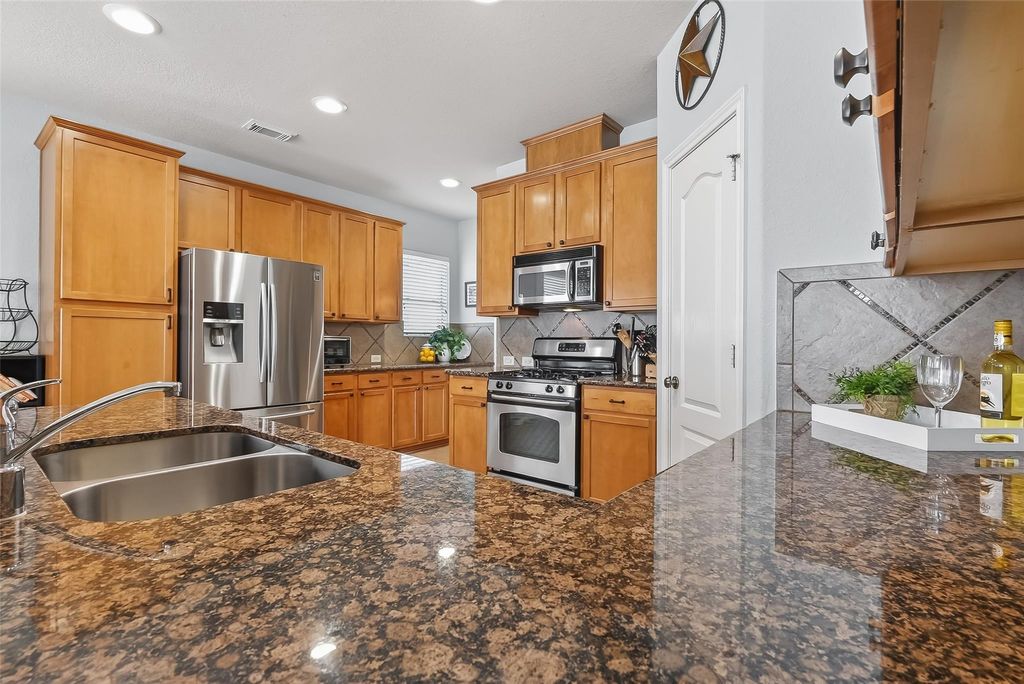 8219 Terrace Brook Drive, Houston, TX 77040