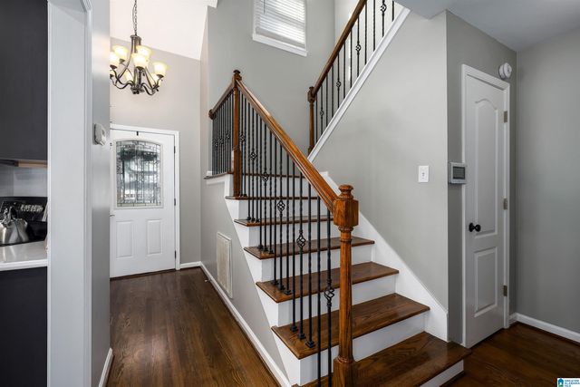 1401 OAKRIDGE DRIVE, Birmingham, AL 35242