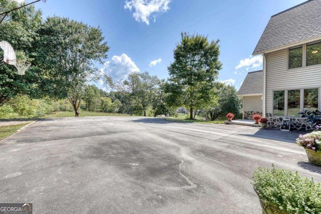 208 Rich Drive, Blairsville, GA 30512