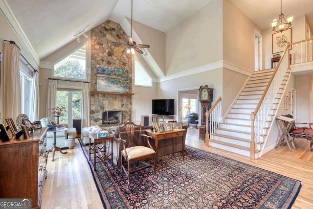 208 Rich Drive, Blairsville, GA 30512