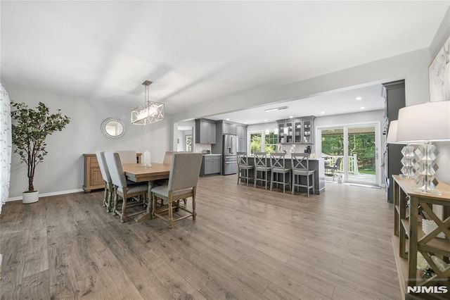 49 Skytop Drive, Mahwah, NJ 07430