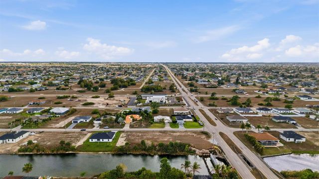 1525 NW 17th Street, Cape Coral, FL 33993