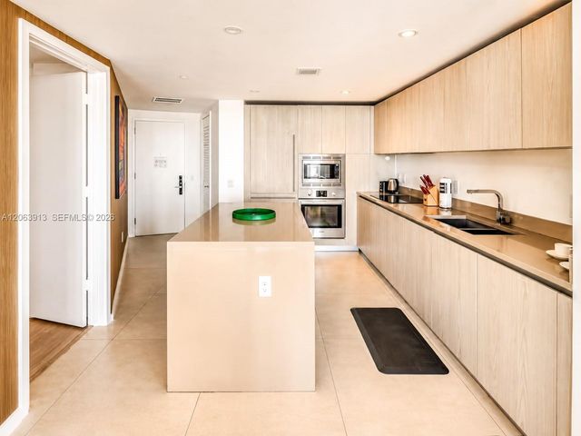 4111 S Ocean Drive 1812, Hollywood, FL 33019