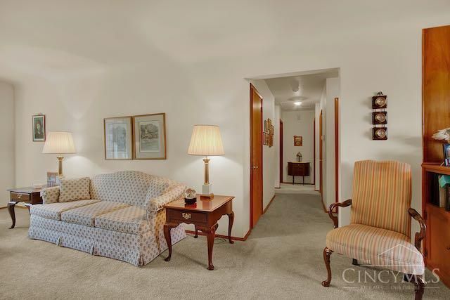 7300 N Mingo Lane, Madeira, OH 45243