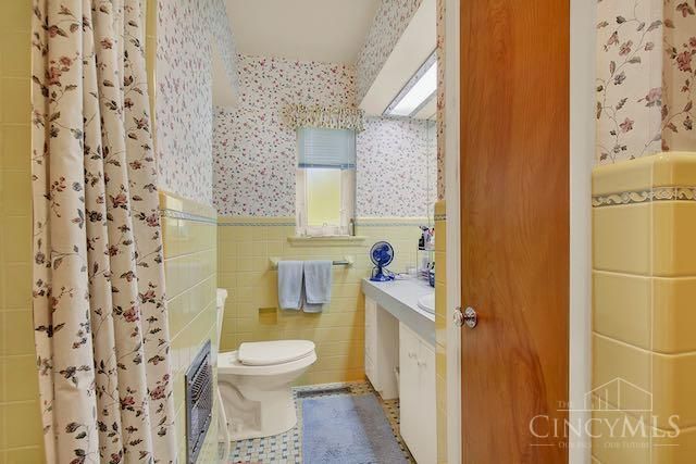 7300 N Mingo Lane, Madeira, OH 45243