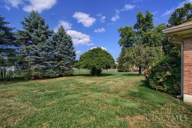 7300 N Mingo Lane, Madeira, OH 45243