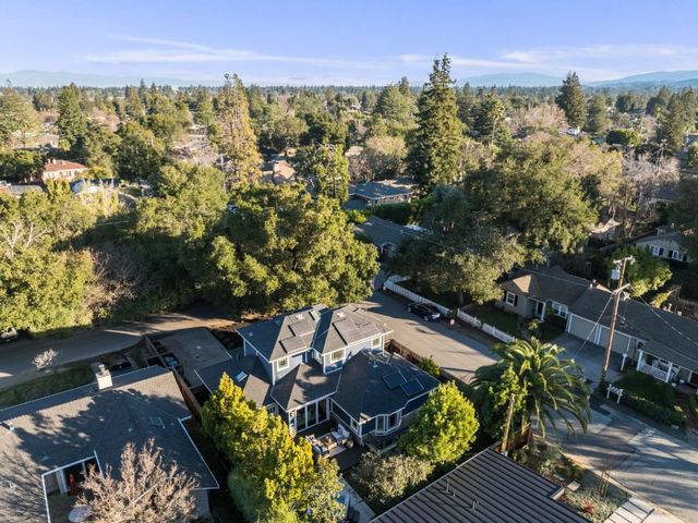 446 Lerida Avenue, Los Altos, CA 94024