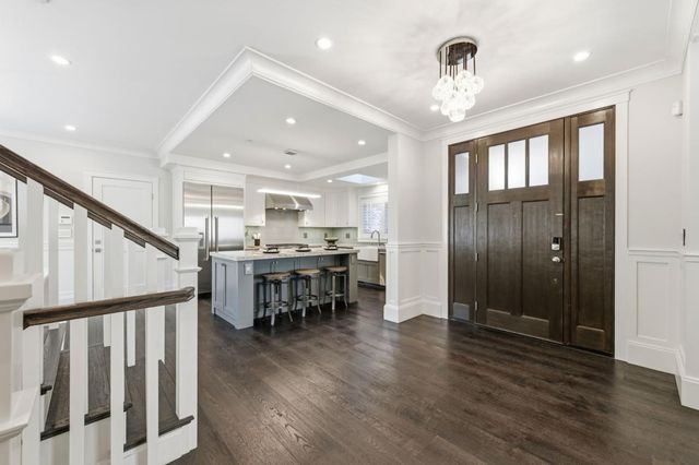 446 Lerida Avenue, Los Altos, CA 94024