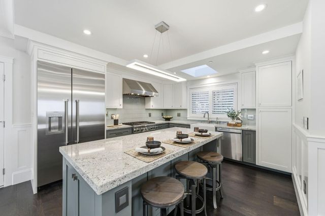 446 Lerida Avenue, Los Altos, CA 94024