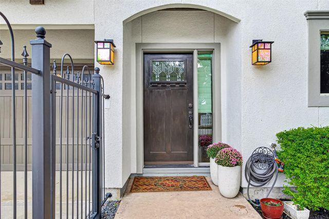 4702 Feagan Street, Houston, TX 77007