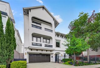 4702 Feagan Street, Houston, TX 77007