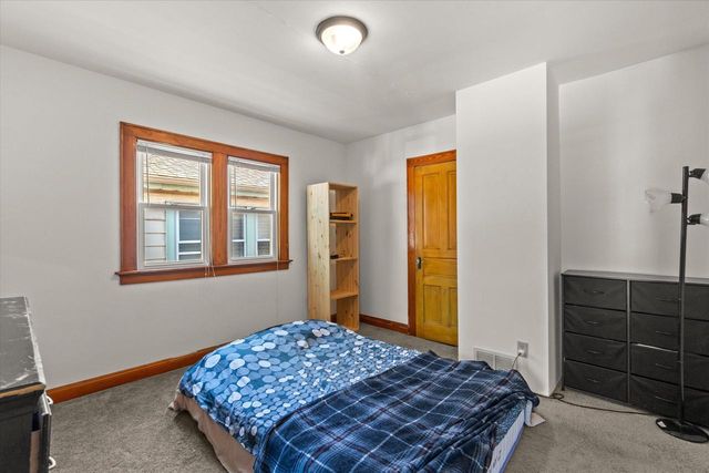 2918 S 7th STREET, Milwaukee, WI 53215