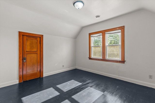 2918 S 7th STREET, Milwaukee, WI 53215