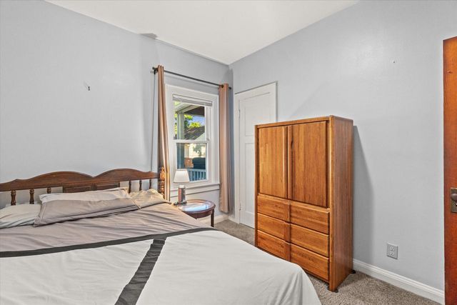 2918 S 7th STREET, Milwaukee, WI 53215