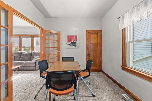2918 S 7th STREET, Milwaukee, WI 53215