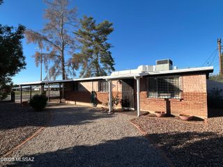 5101 E 27th Street, Tucson, AZ 85711
