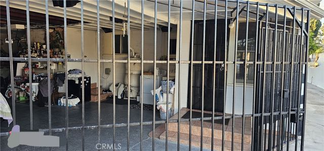 1134 W Chestnut, Santa Ana, CA 92703