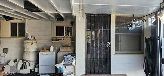 1134 W Chestnut, Santa Ana, CA 92703