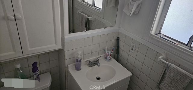 1134 W Chestnut, Santa Ana, CA 92703