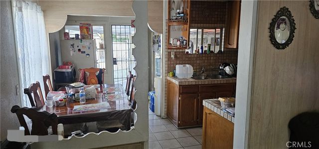 1134 W Chestnut, Santa Ana, CA 92703