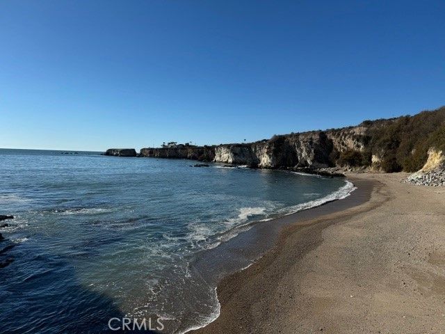 220 Capistrano Ave, Pismo Beach, CA 93449