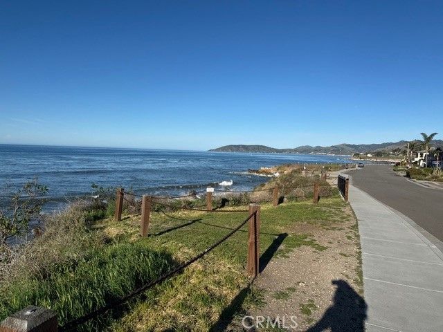 220 Capistrano Ave, Pismo Beach, CA 93449