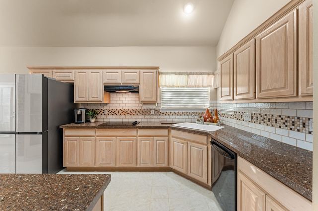 603 Flamingo BLVD, Lakeway, TX 78734