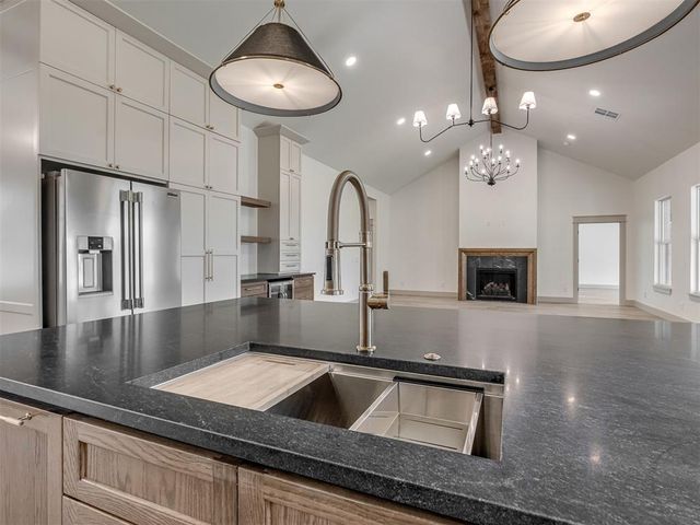 17787 Tall Oak Road, Choctaw, OK 73020
