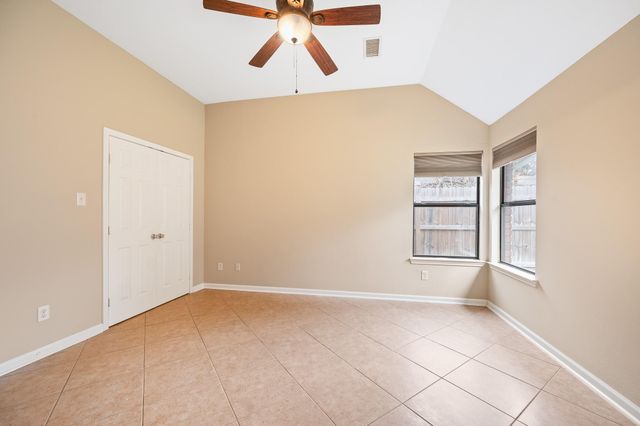 5842 N Magazine Circle, Houston, TX 77084