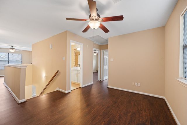 5842 N Magazine Circle, Houston, TX 77084