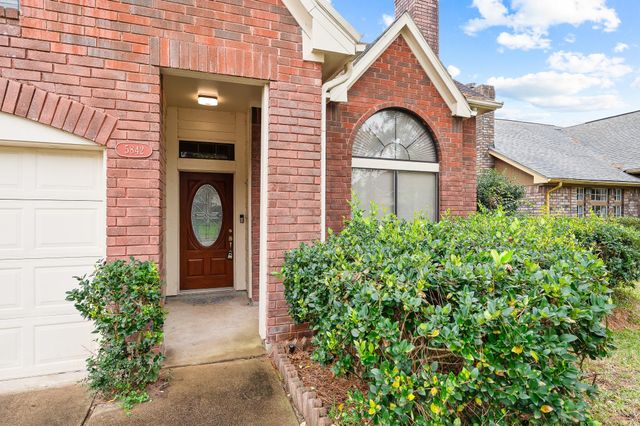 5842 N Magazine Circle, Houston, TX 77084