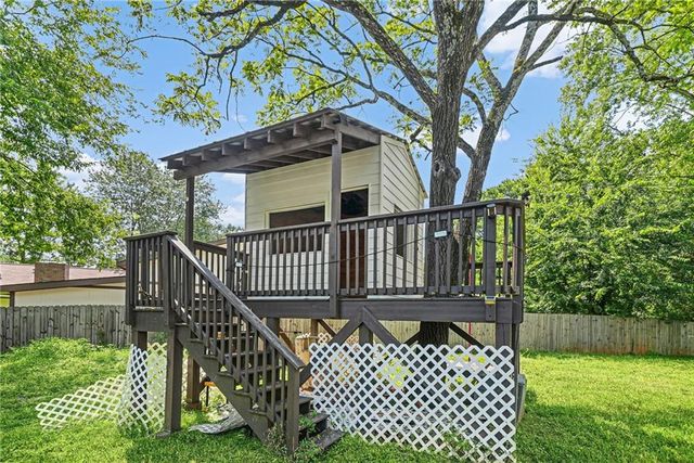 4137 Grogan Street NW, Acworth, GA 30101