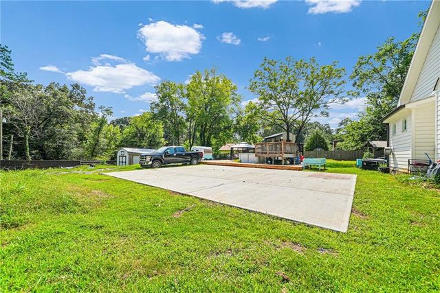 4137 Grogan Street NW, Acworth, GA 30101