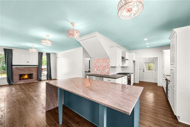 4137 Grogan Street NW, Acworth, GA 30101