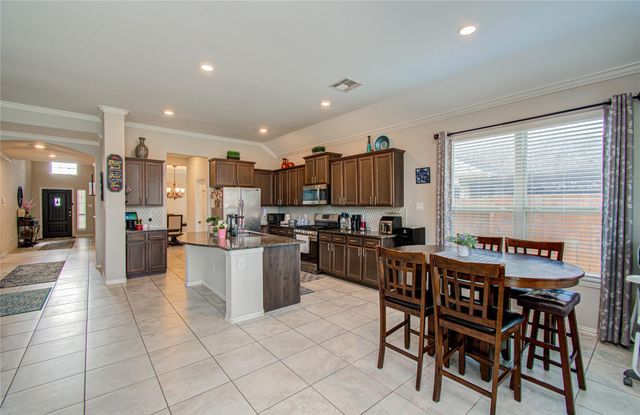 5126 Victory Shores Lane, Rosharon, TX 77583