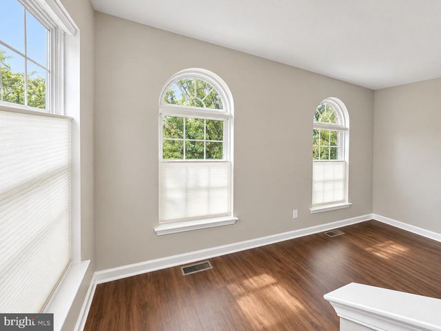 93 DANBURY ST SW, Washington, DC 20032