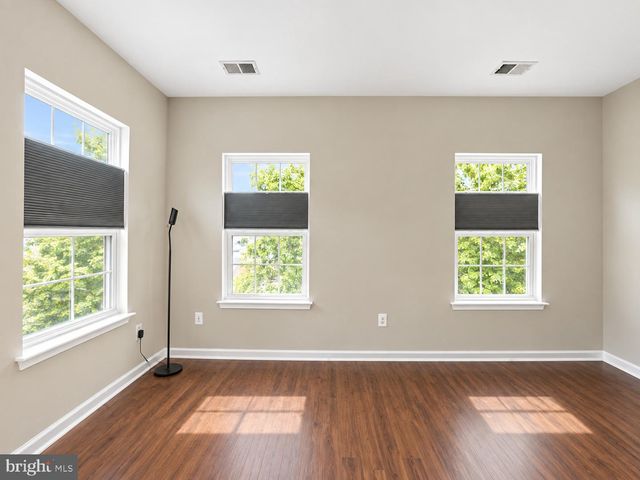 93 DANBURY ST SW, Washington, DC 20032