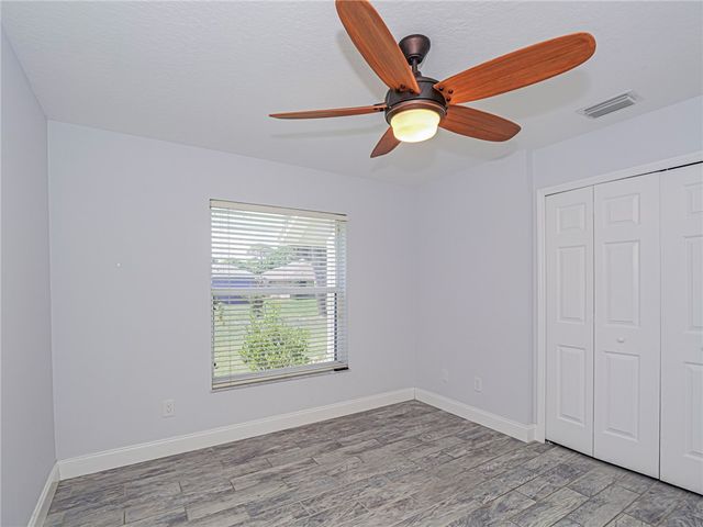 725 23rd Avenue, Vero Beach, FL 32962