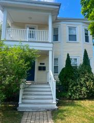 223 Dover Street 2, Brockton, MA 02301