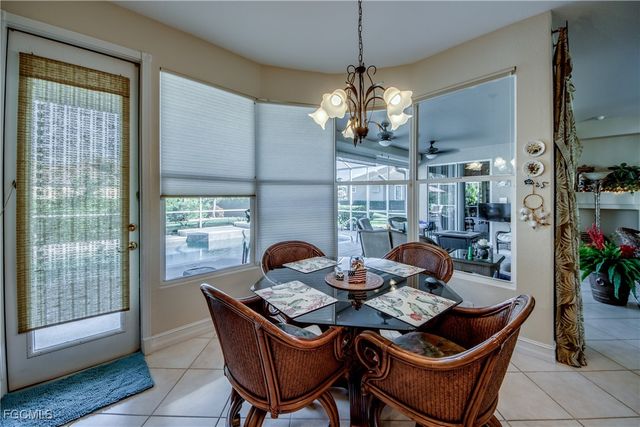 5605 Merlyn LN, Cape Coral, FL 33914