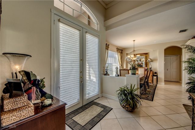 5605 Merlyn LN, Cape Coral, FL 33914