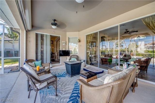 5605 Merlyn LN, Cape Coral, FL 33914