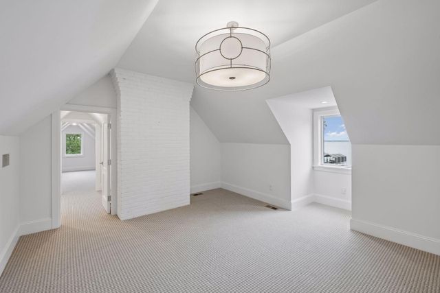 1397 Orono Lane, Wayzata, MN 55391