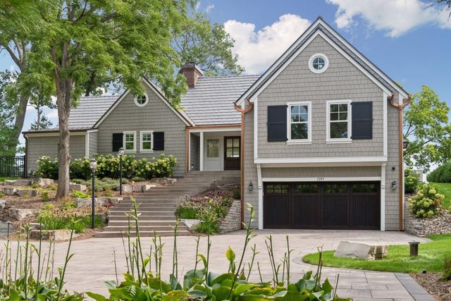 1397 Orono Lane, Wayzata, MN 55391